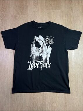 Avril Lavigne Love SuxBlack Graphic Tee Official 2022 Concert Merch Canada Tour